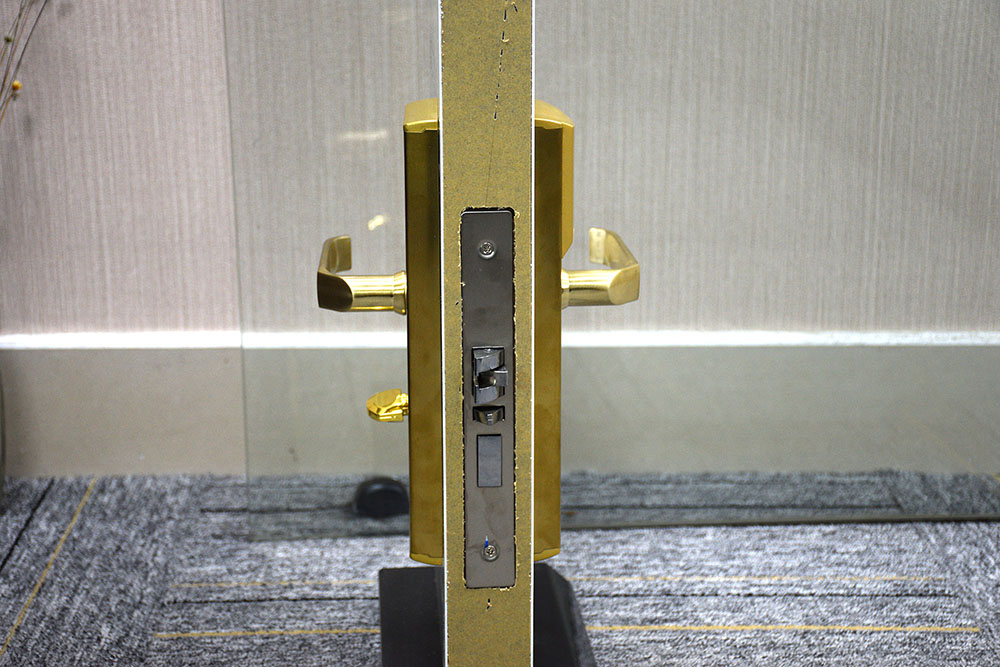RFID Smart Hotel Door Lock YFH-101