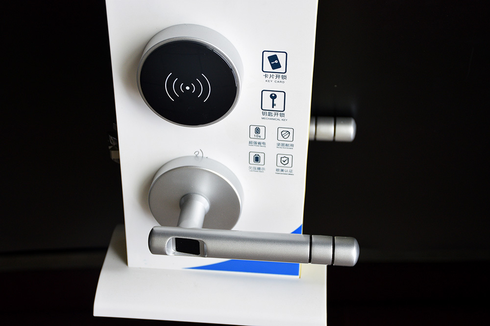 Split Pattern RFID Hotel Lock System YFH-1012