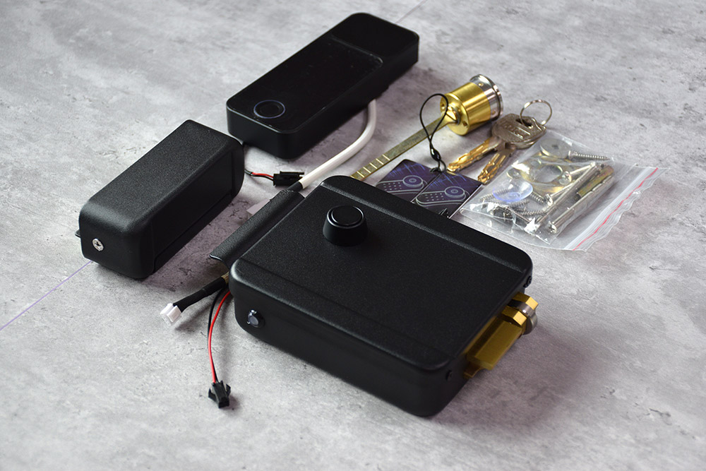 Automatic Rim Fingerprint Door Lock YFF-X5A Automatic Rim Fingerprint Door Lock YFF-X5A