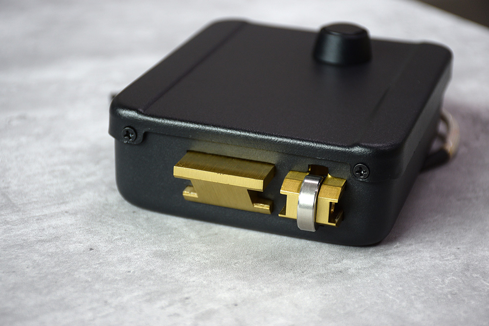 Automatic Rim Fingerprint Door Lock YFF-X5A Automatic Rim Fingerprint Door Lock YFF-X5A